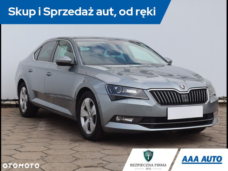 Skoda Superb - 2