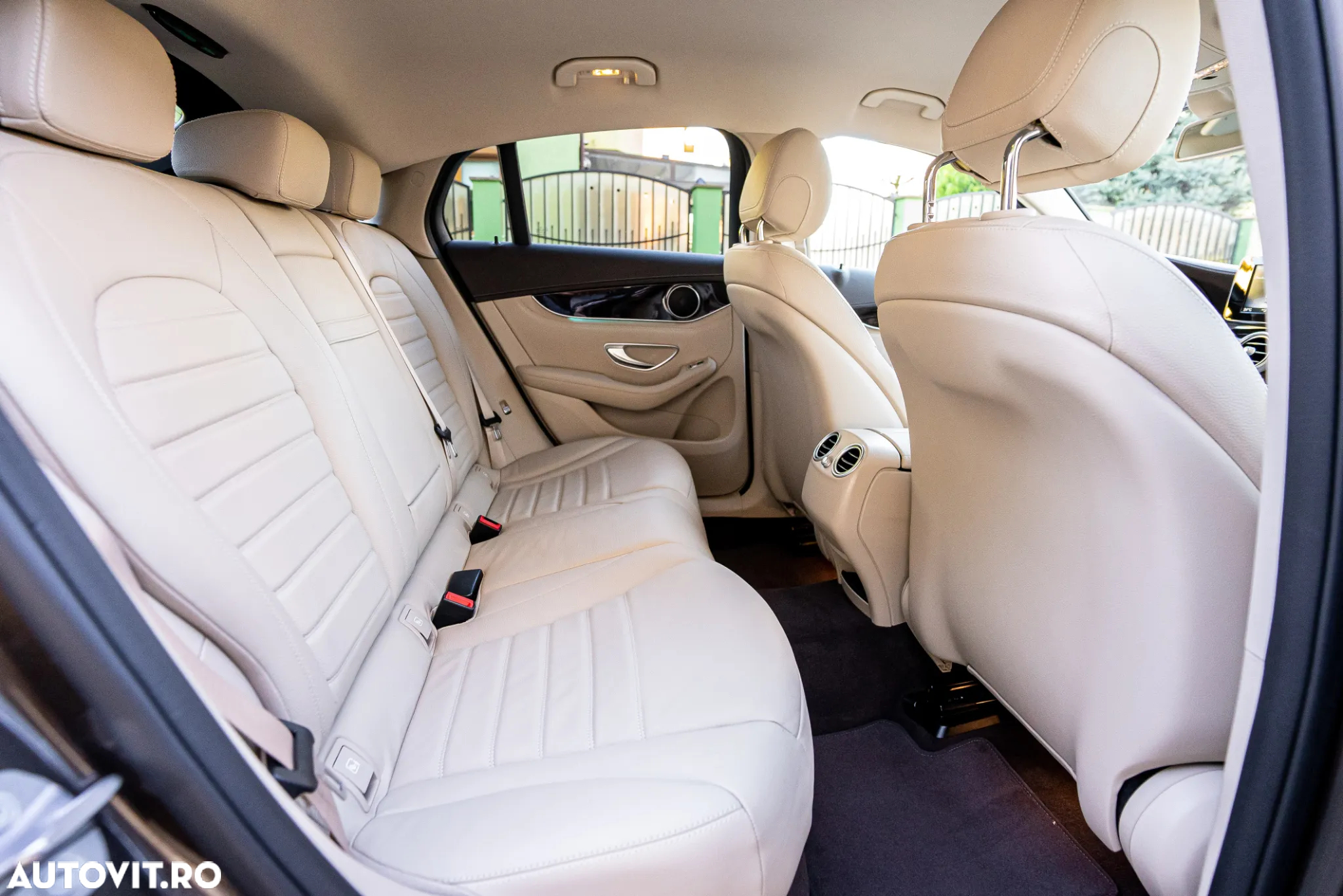Mercedes-Benz GLC 350 e 4Matic 7G-TRONIC Exclusive - 5