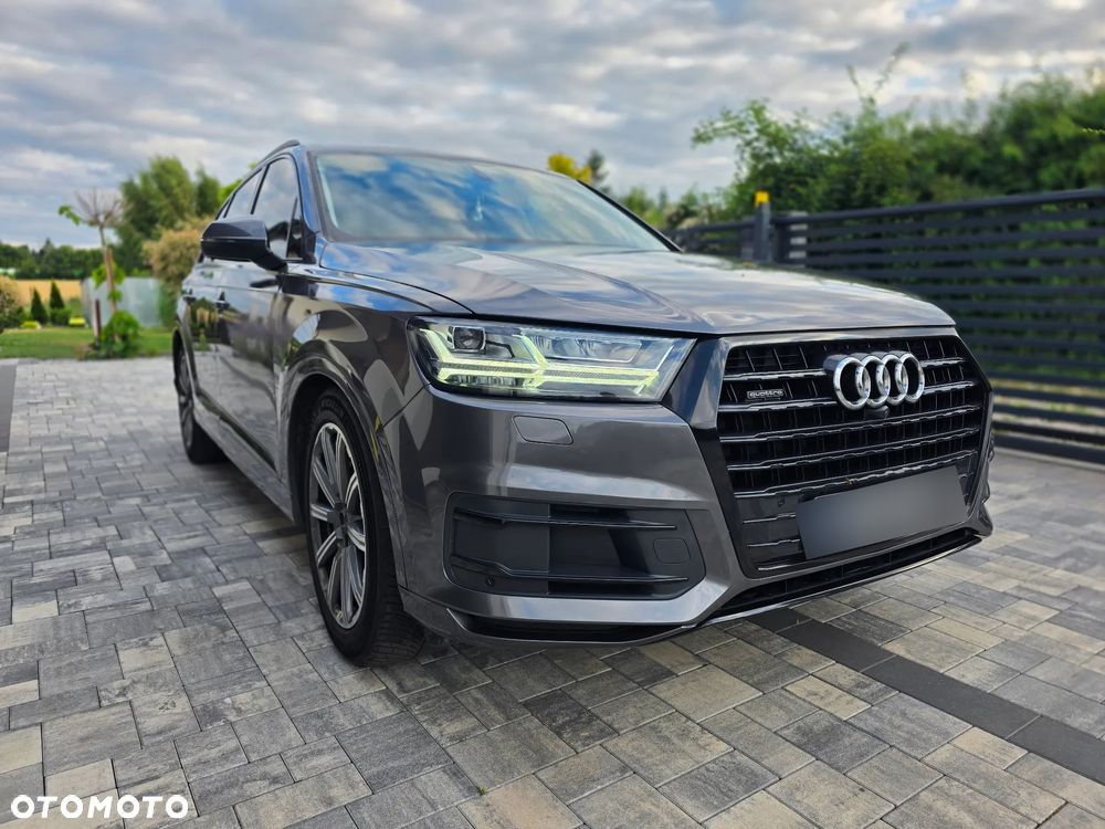 Audi Q7 3.0 TFSI Quattro Tiptronic - 1