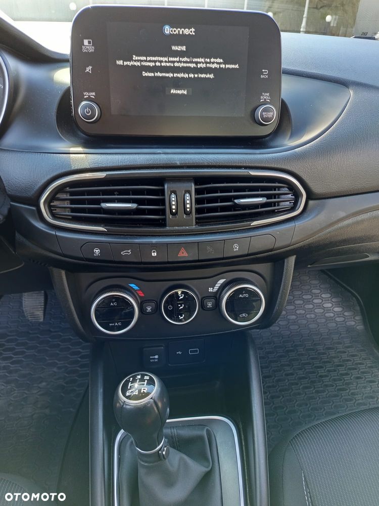 Fiat Tipo 1.0 T3 - 7