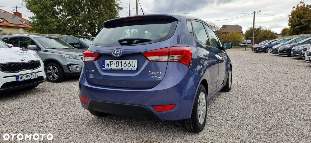 Hyundai ix20 - 11