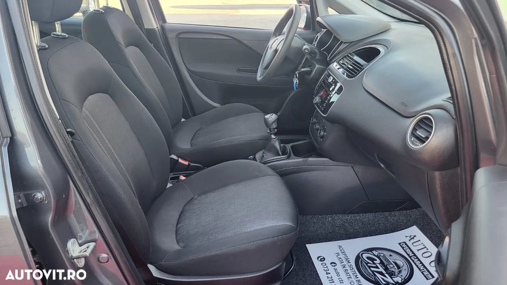Fiat Grande Punto - 27