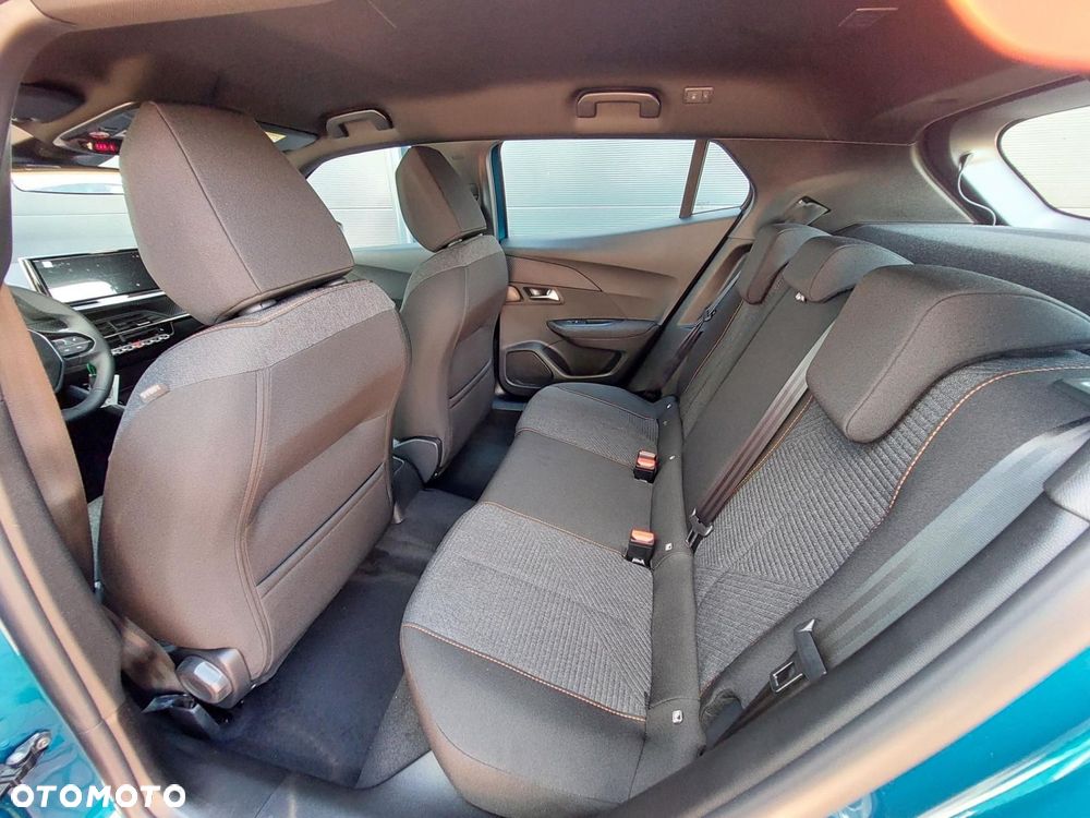 Peugeot 2008 PureTech mHEV Edition e-DCS6 - 9