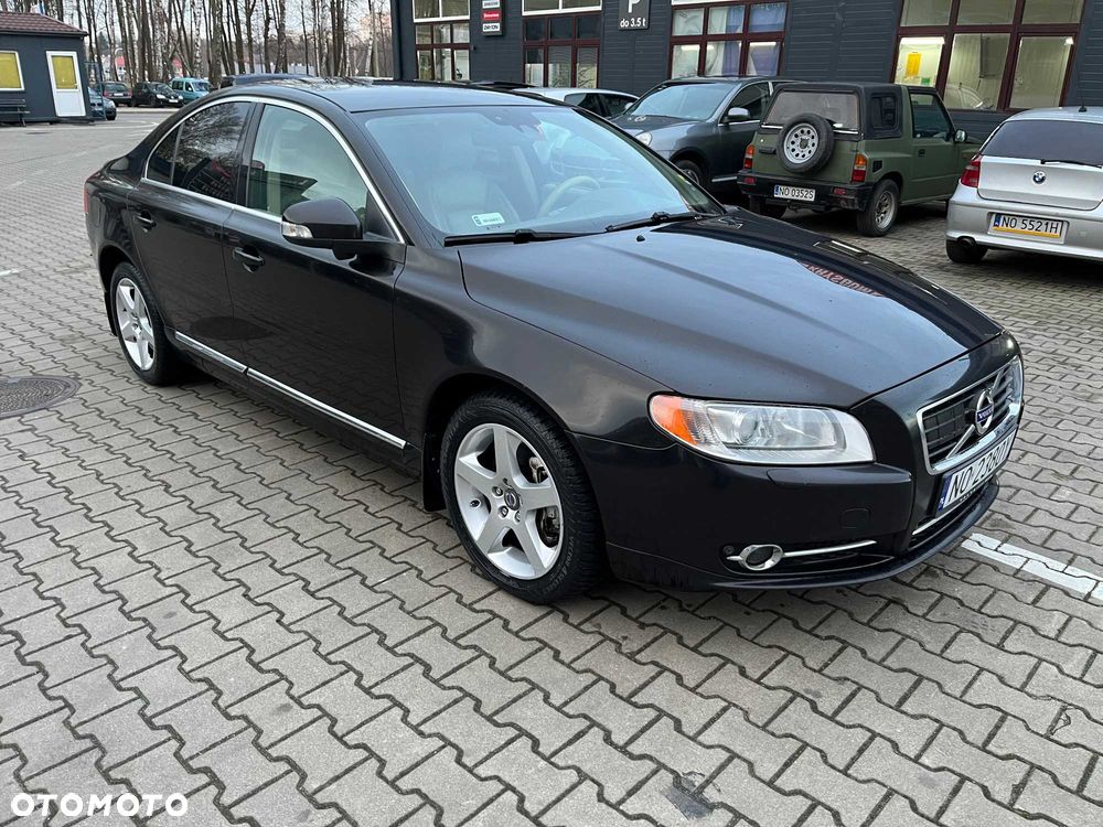 Volvo S80 - 2