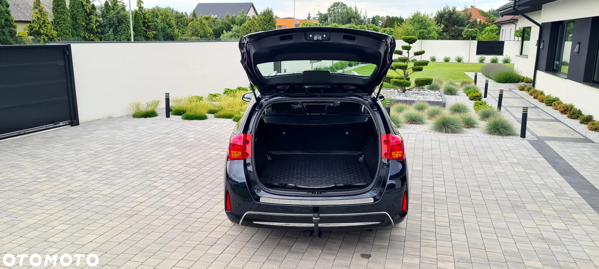 Toyota Auris 1.6 Premium - 33