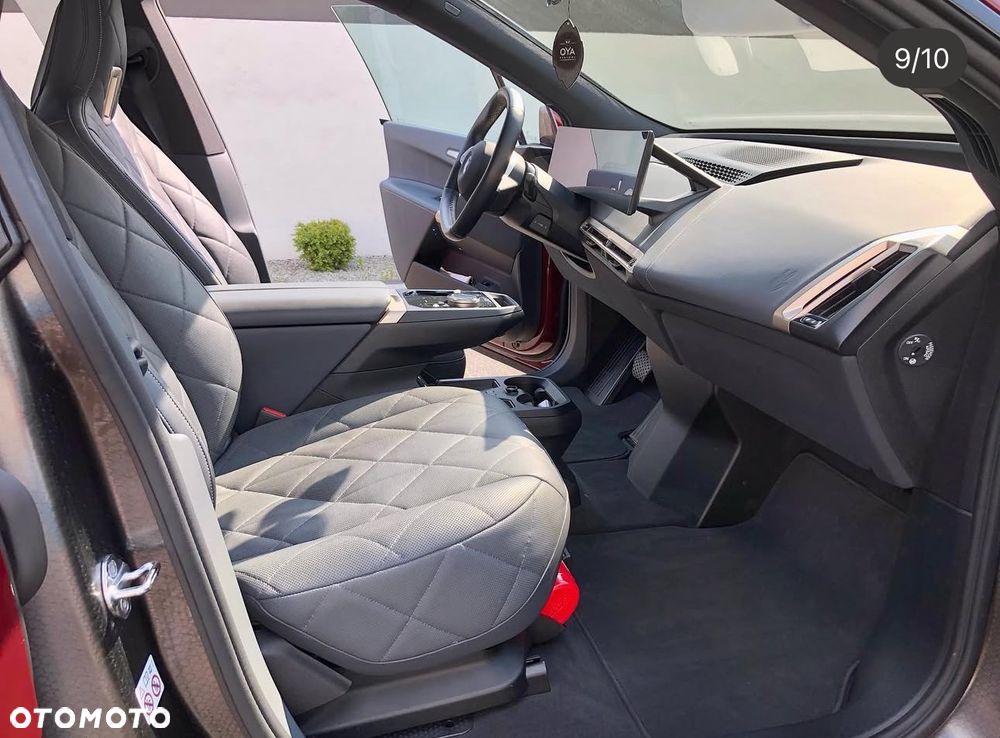 BMW iX xDrive40 76.6kWh Signature - 10