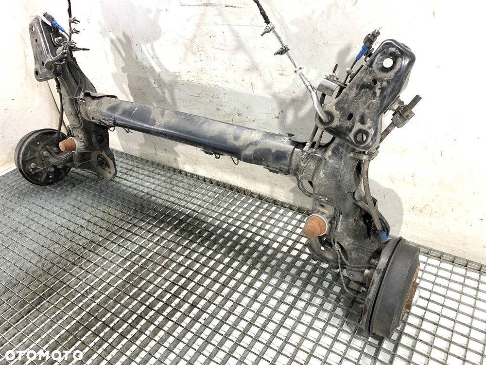 BELKA TYŁ  CITROEN C3 III (SX) 2016 - 2024 1.2 PureTech 82 61 kW [83 KM] benzyna 2018 - 2024 - 5