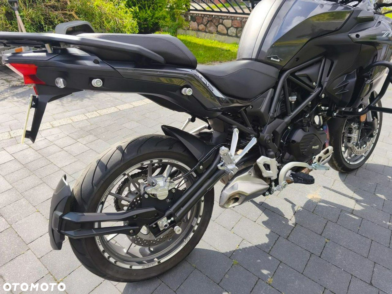 Benelli TRK 502 - 12