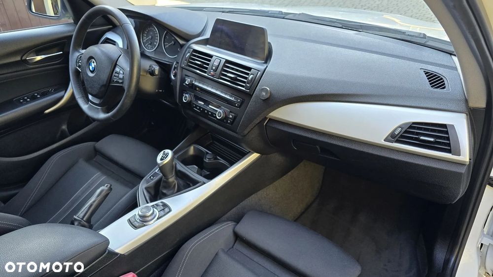 BMW Seria 1 116d - 20