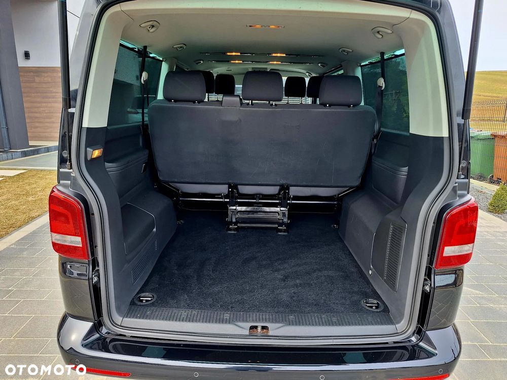 Volkswagen Caravelle - 23