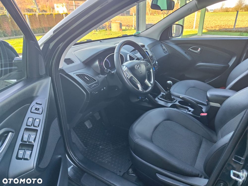 Hyundai ix35 1.7 CRDi 2WD blue Comfort - 20