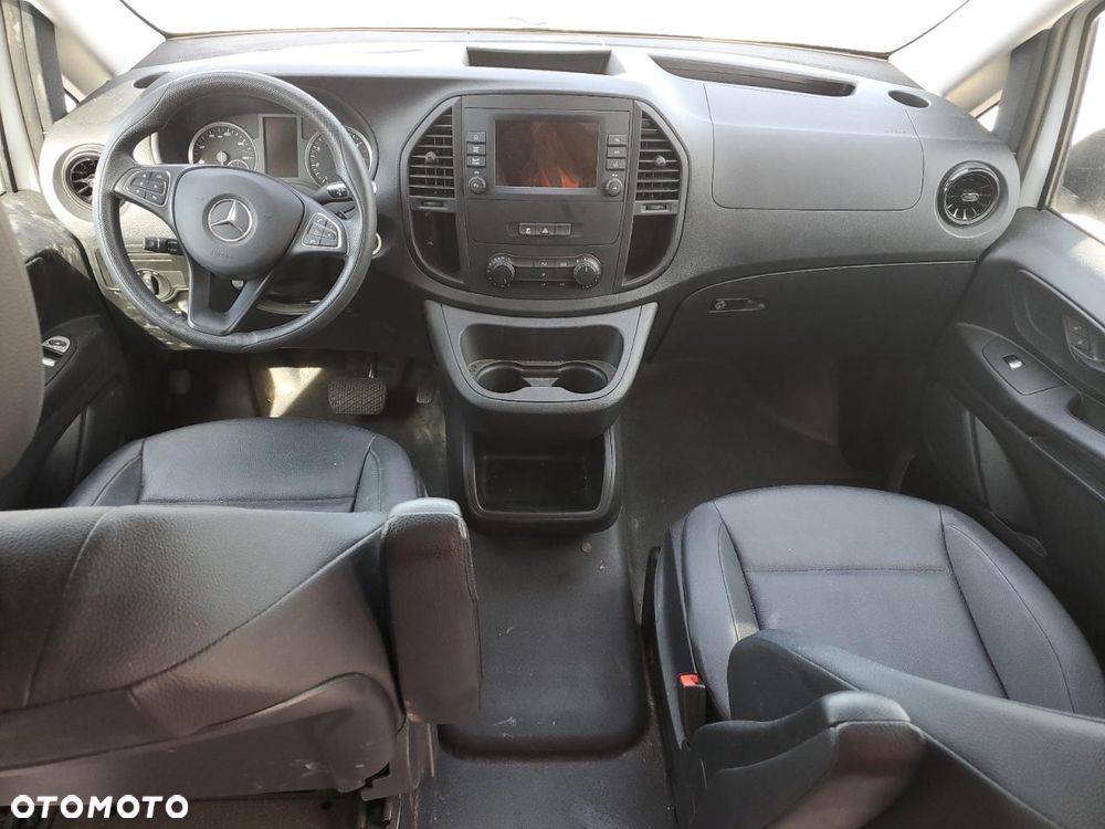 Mercedes-Benz Vito - 9