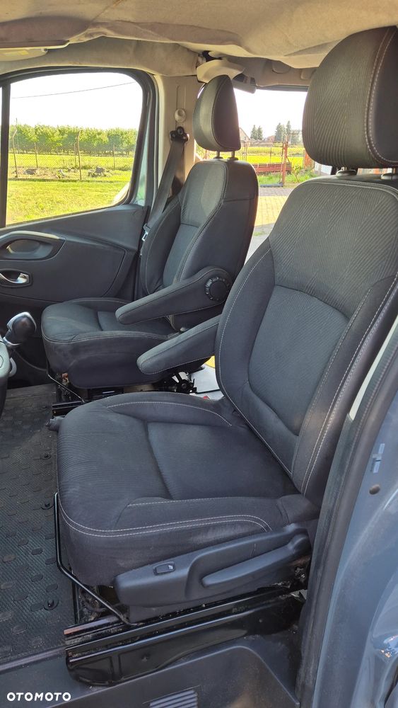Renault Trafic Grand 2.0 dCi EDC - 20