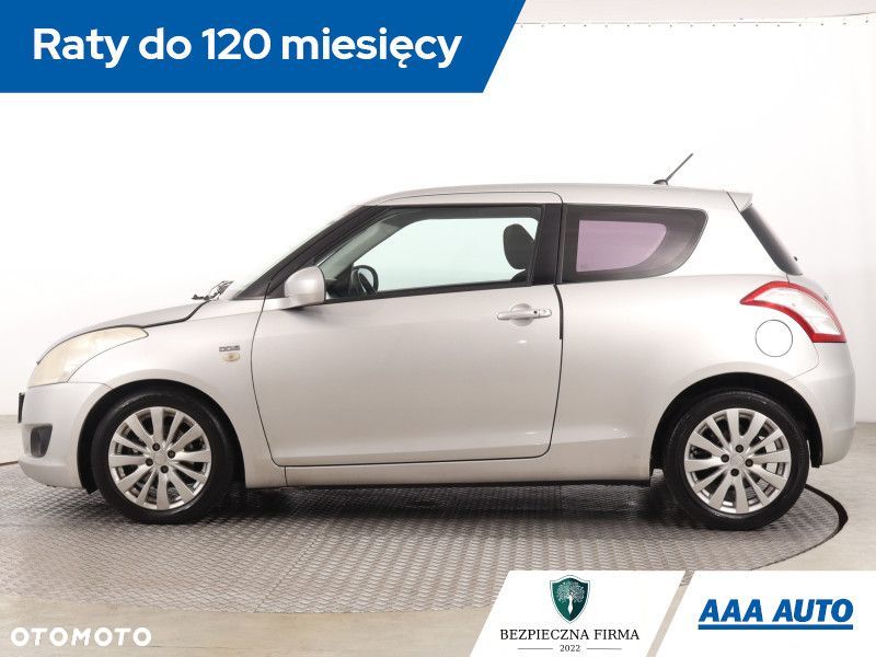 Suzuki Swift - 4