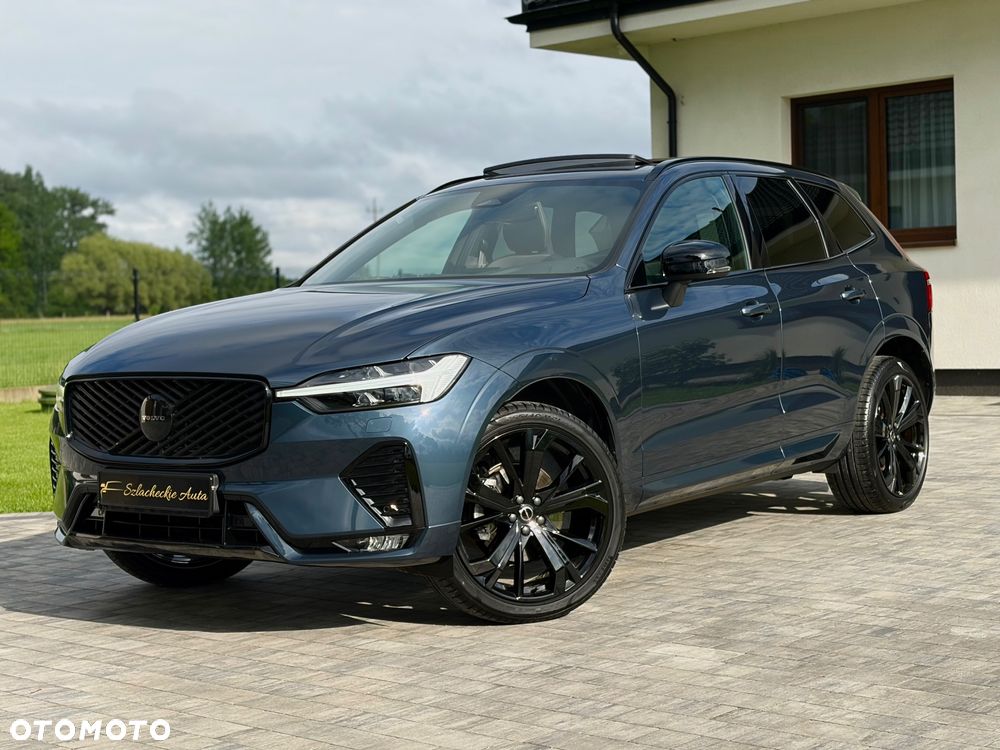 Volvo XC 60 B5 B AWD Plus Black Edition - 5
