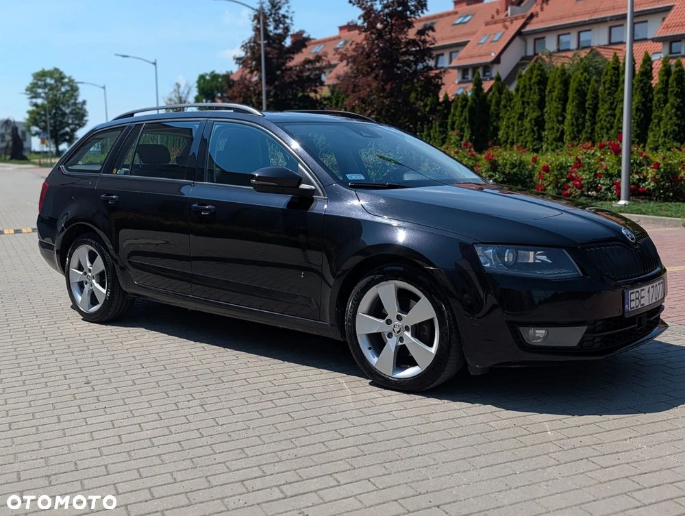 Skoda Octavia 2.0 TDI Style DSG - 2