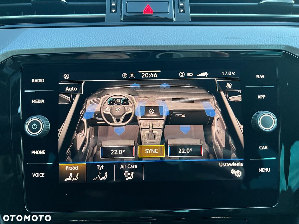 Volkswagen Passat 2.0 TSI Business DSG - 32