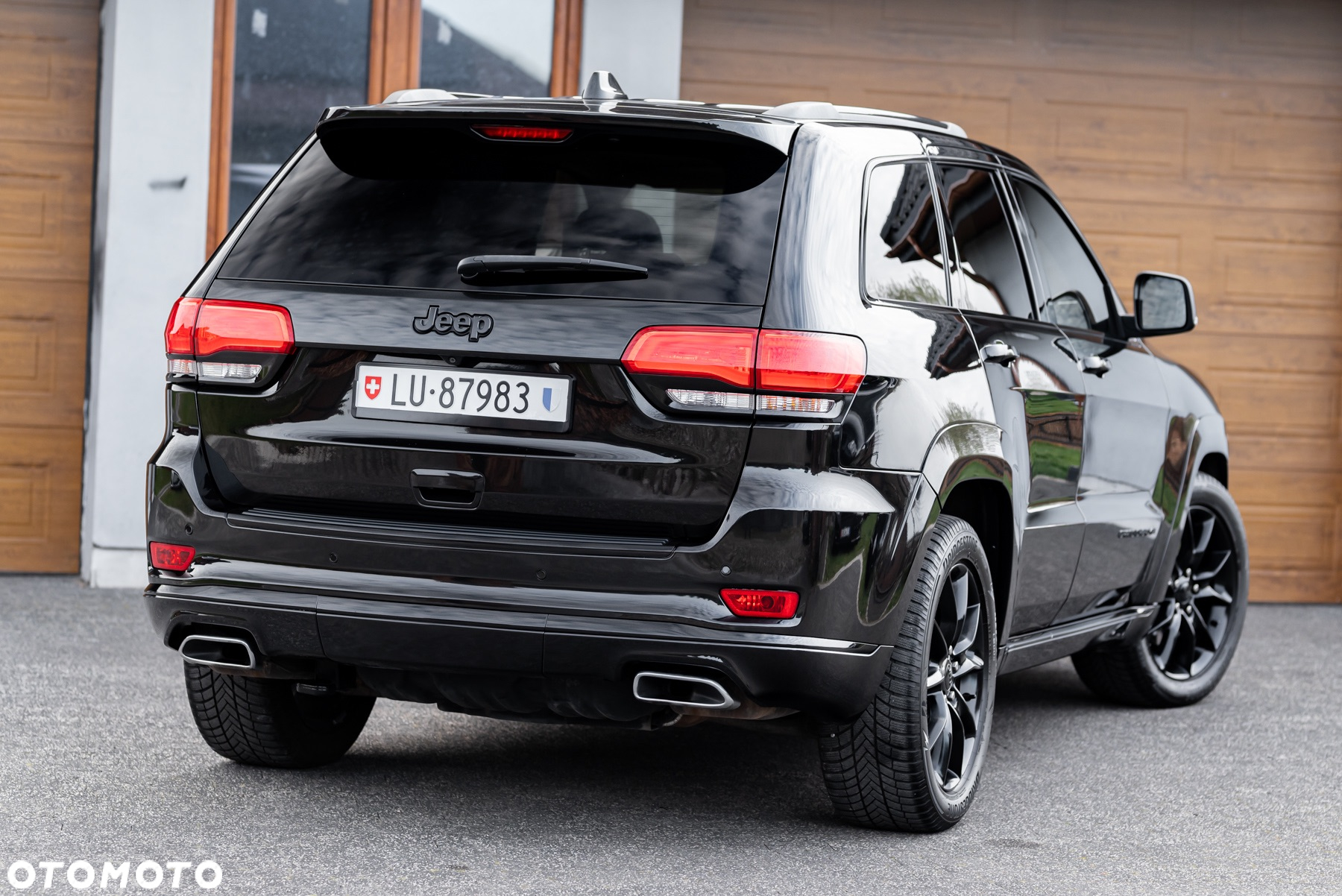 Jeep Grand Cherokee 3.0 CRD Overland Summit - 16