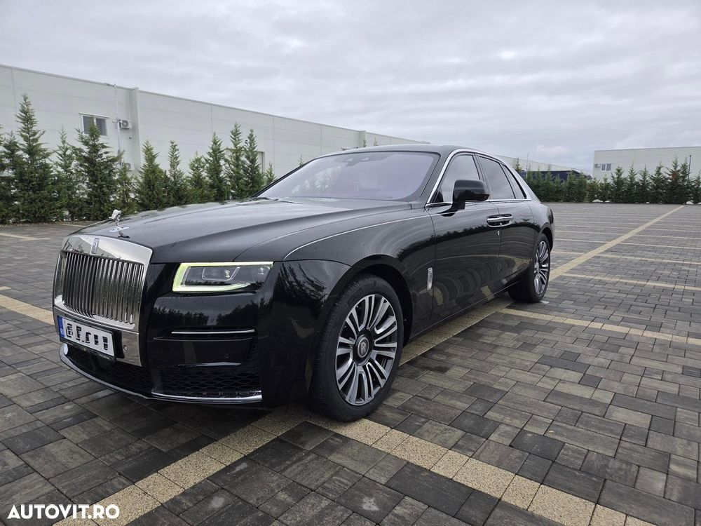 Rolls-Royce Ghost - 2