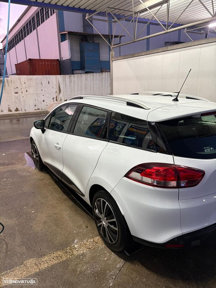 Renault Clio Sport Tourer dCi 90 Limited - 4