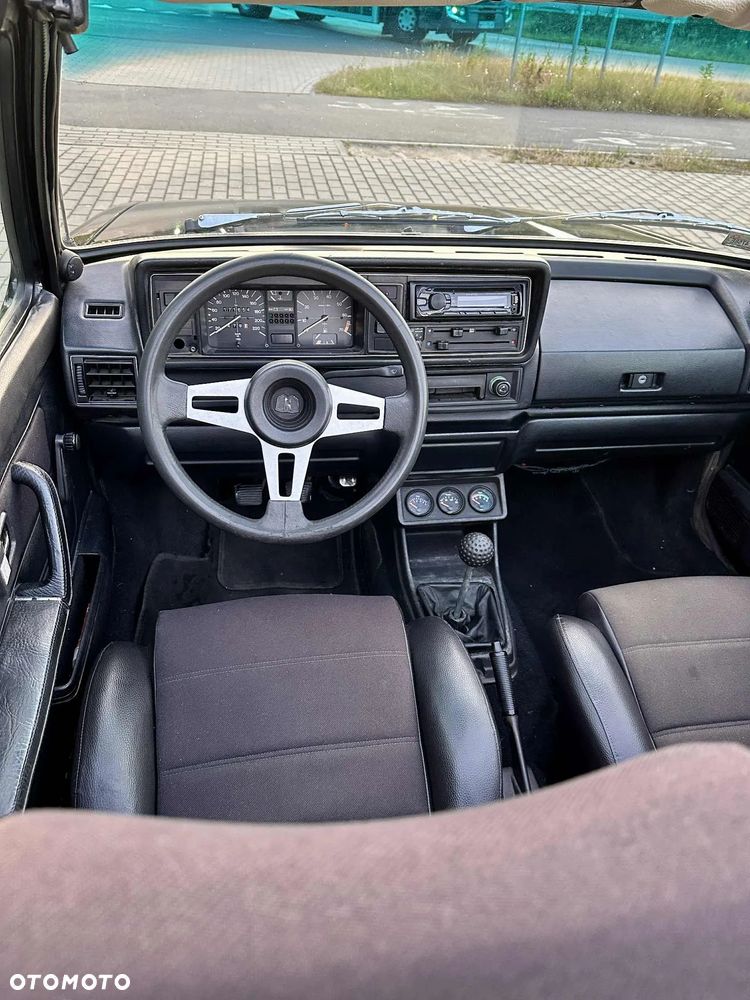 Volkswagen Golf 1.8 GL - 5
