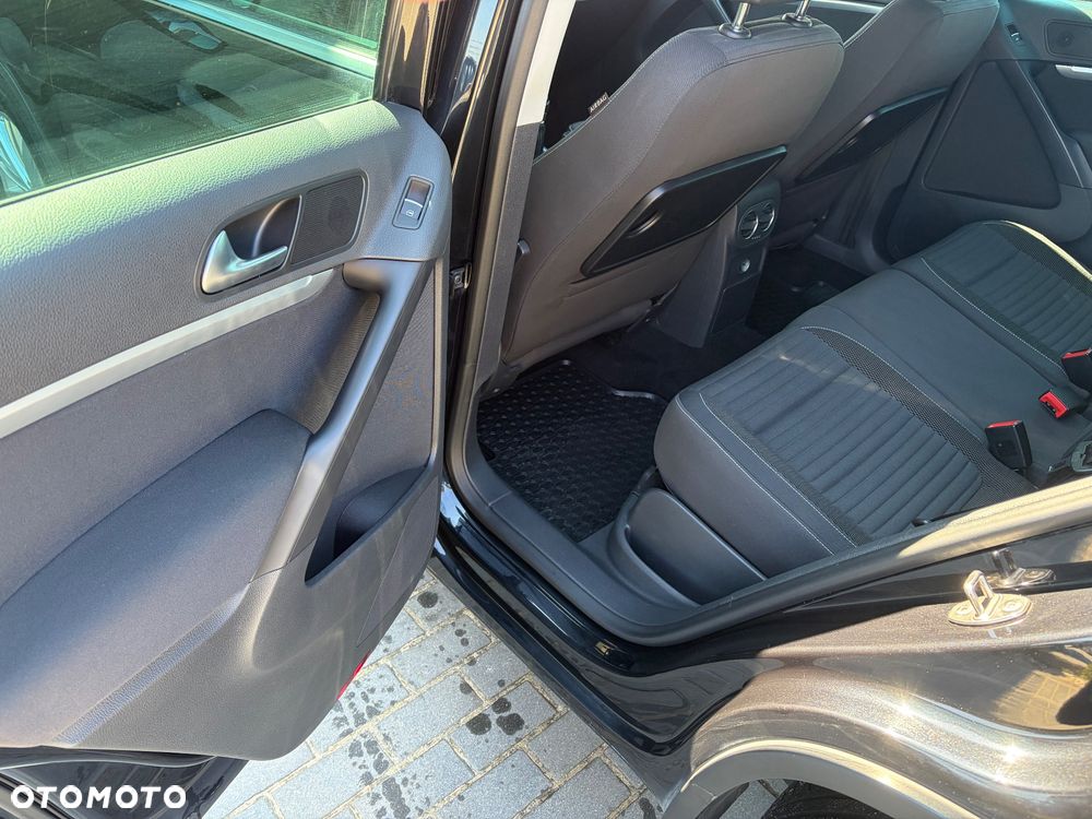 Volkswagen Tiguan 2.0 TDI DPF BlueMotion Technology Cup Sport & Style - 4