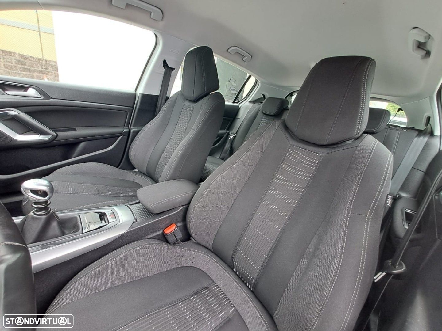 Peugeot 308 1.2 PureTech Allure - 9