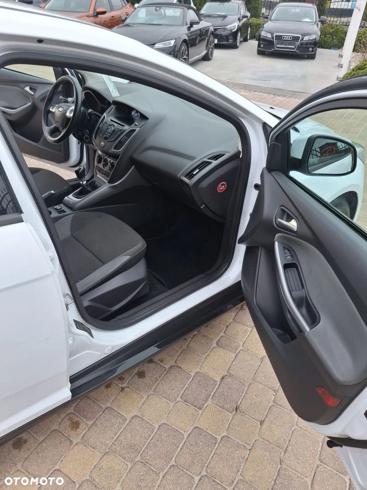 Ford Focus 1.6 TDCi Ambiente - 13