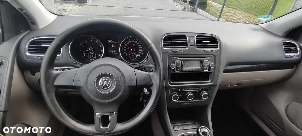 Volkswagen Golf 1.6 Comfortline - 13