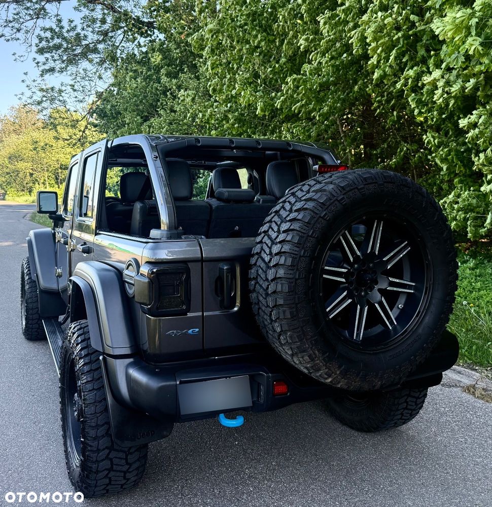 Jeep Wrangler - 5