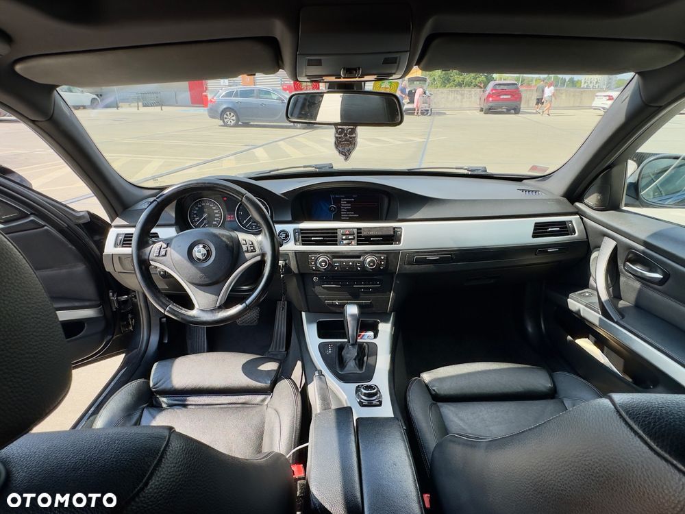 BMW Seria 3 - 25