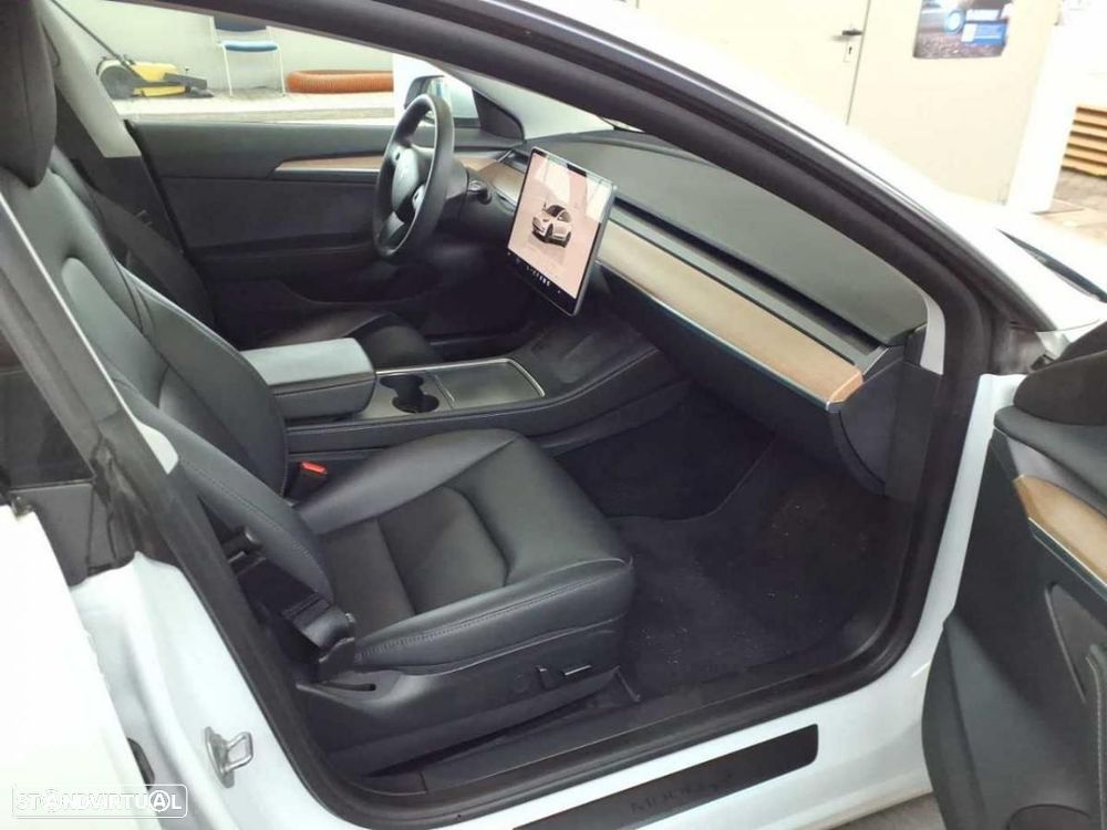 Tesla Model 3 Standard RWD - 6