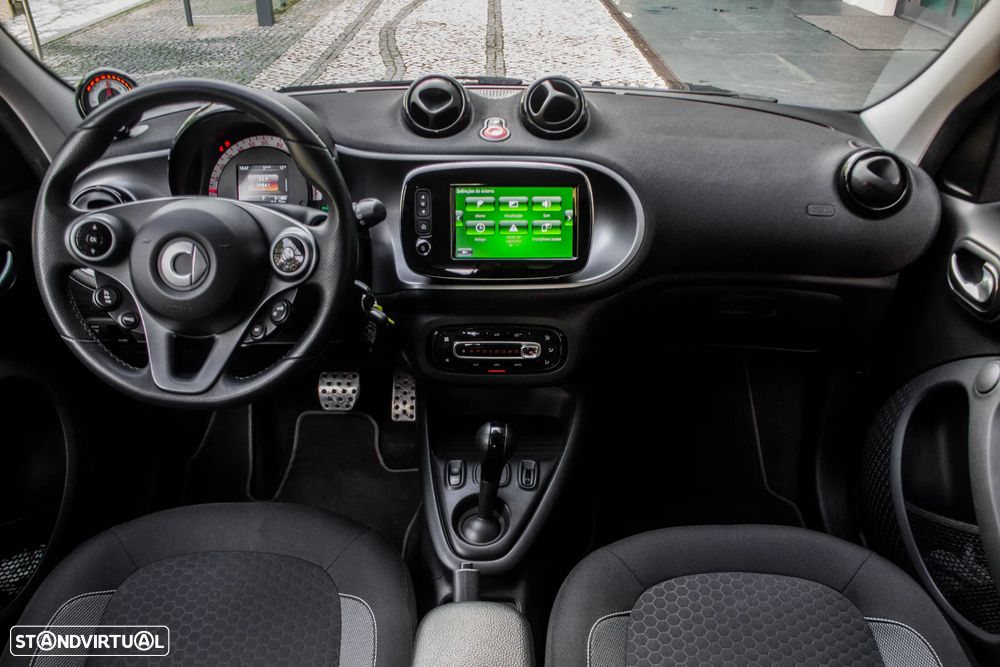 Smart ForFour EQ pulse - 34