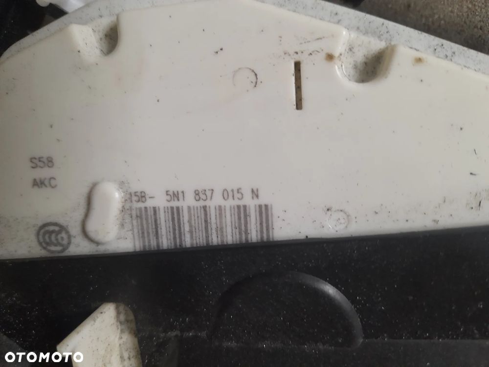 zamek przód lewy VW Seat Ibiza 6j IV 5N1837015N - 4