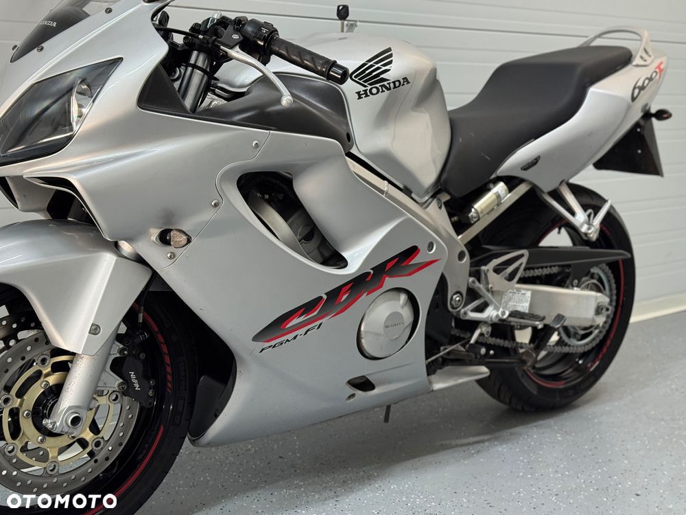 Honda CBR - 22