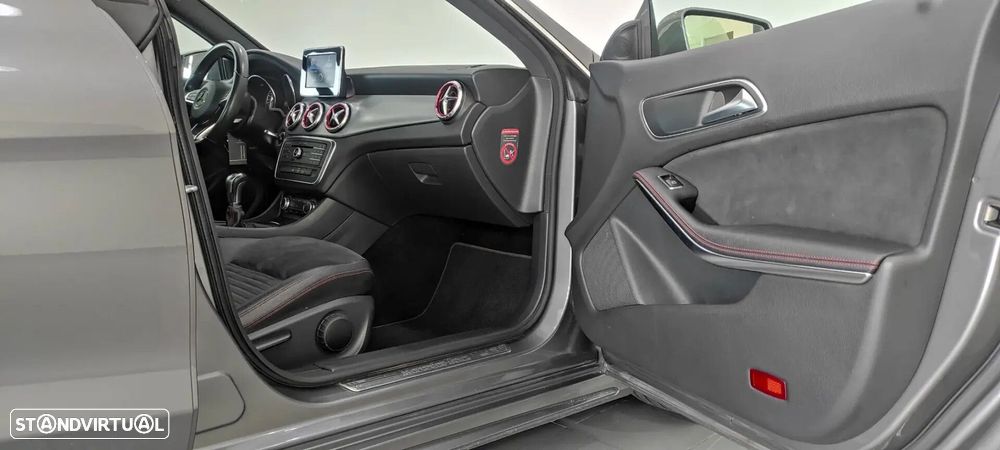 Mercedes-Benz CLA 180 - 21