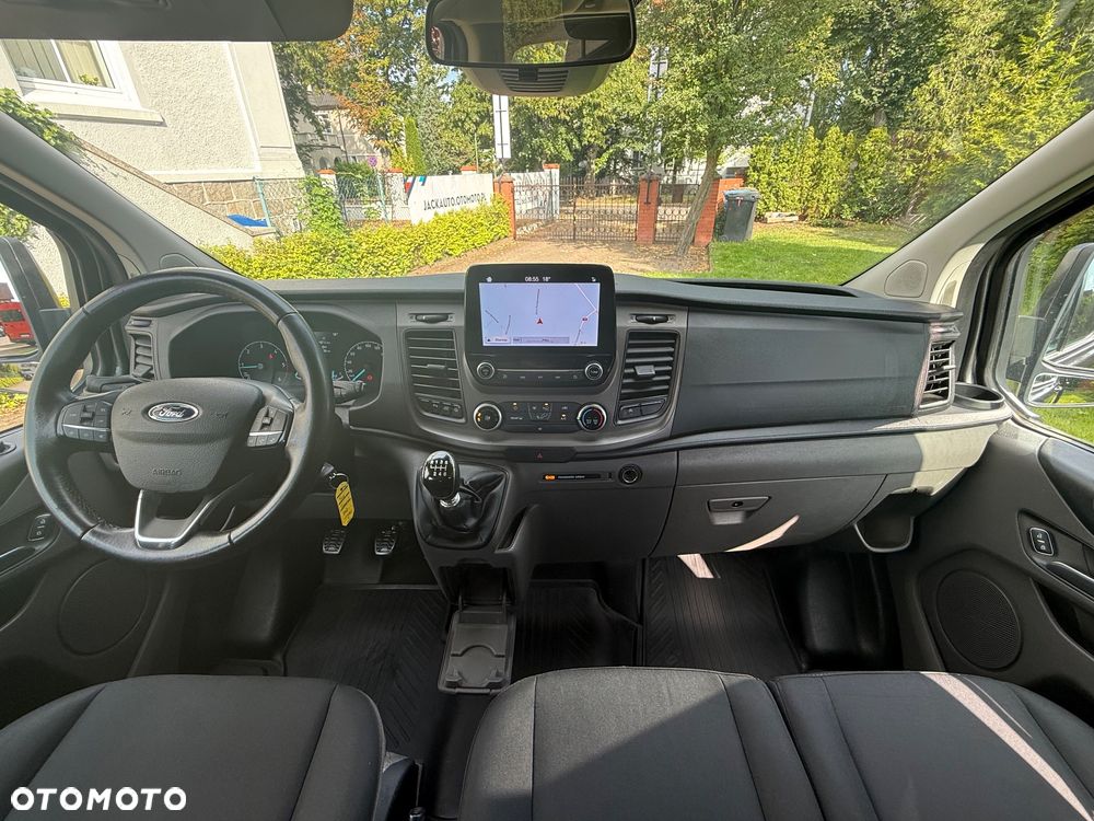 Ford Transit Custom - 13