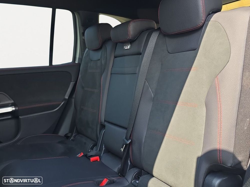 Mercedes-Benz GLB 180 — fotografia 15