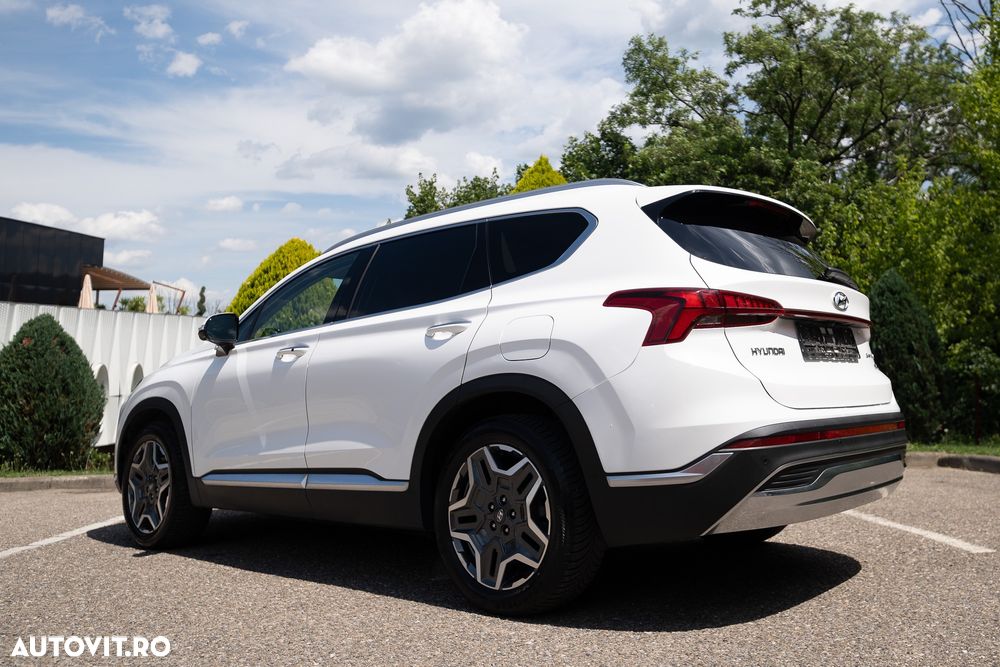 Hyundai Santa Fe - 4