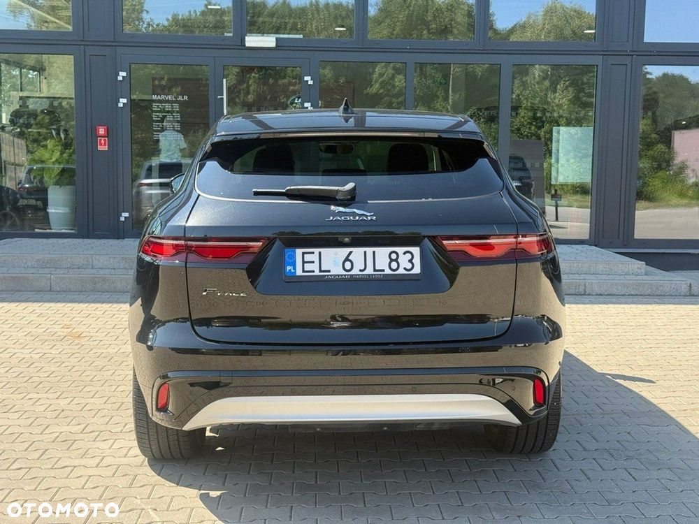 Jaguar F-Pace - 7