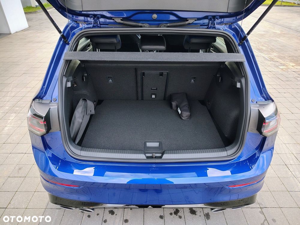 Volkswagen Golf - 12