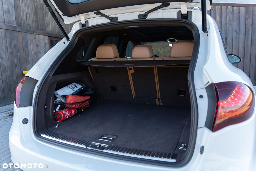 Porsche Cayenne - 15