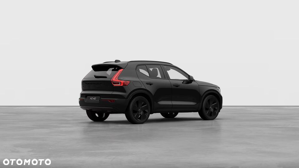 Volvo XC 40 B4 Ultra Black Edition - 6