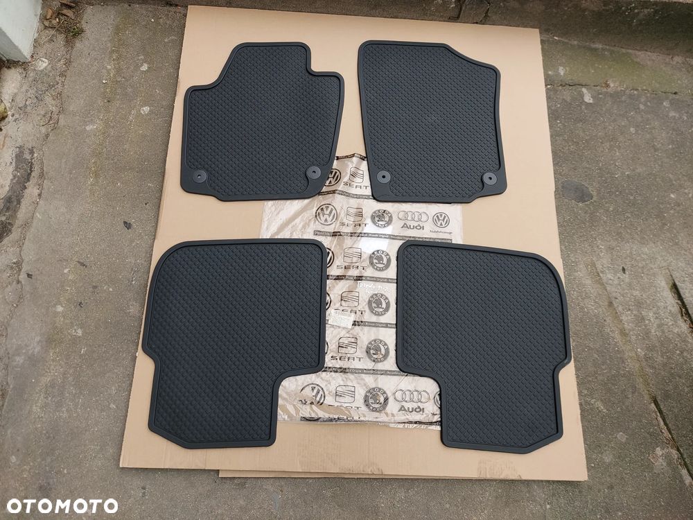 Seat Toledo IV 12-18 Dywaniki Welurowo Gumowe ORYGINAŁ NOWE - 1