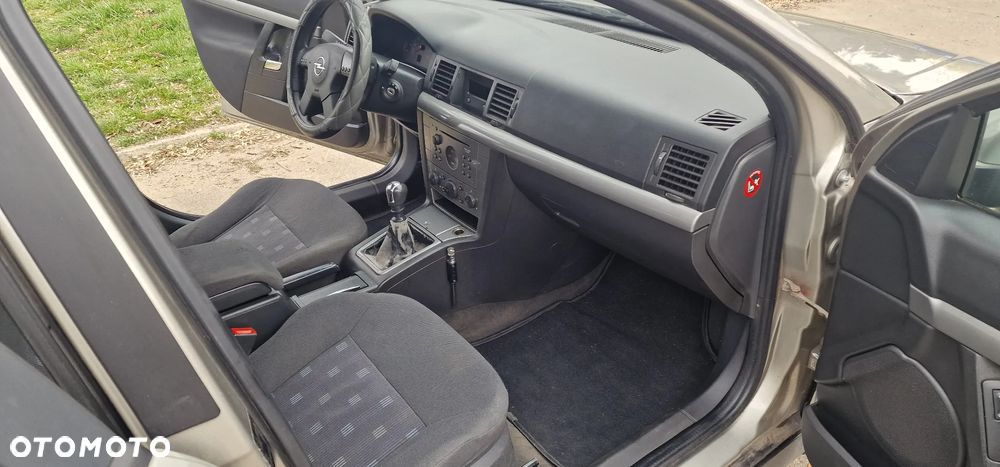 Opel Vectra 1.6 - 4
