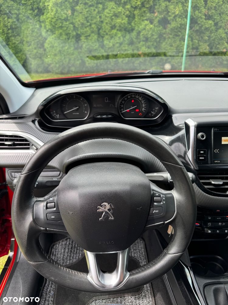 Peugeot 2008 1.5 BlueHDi Signature - 9