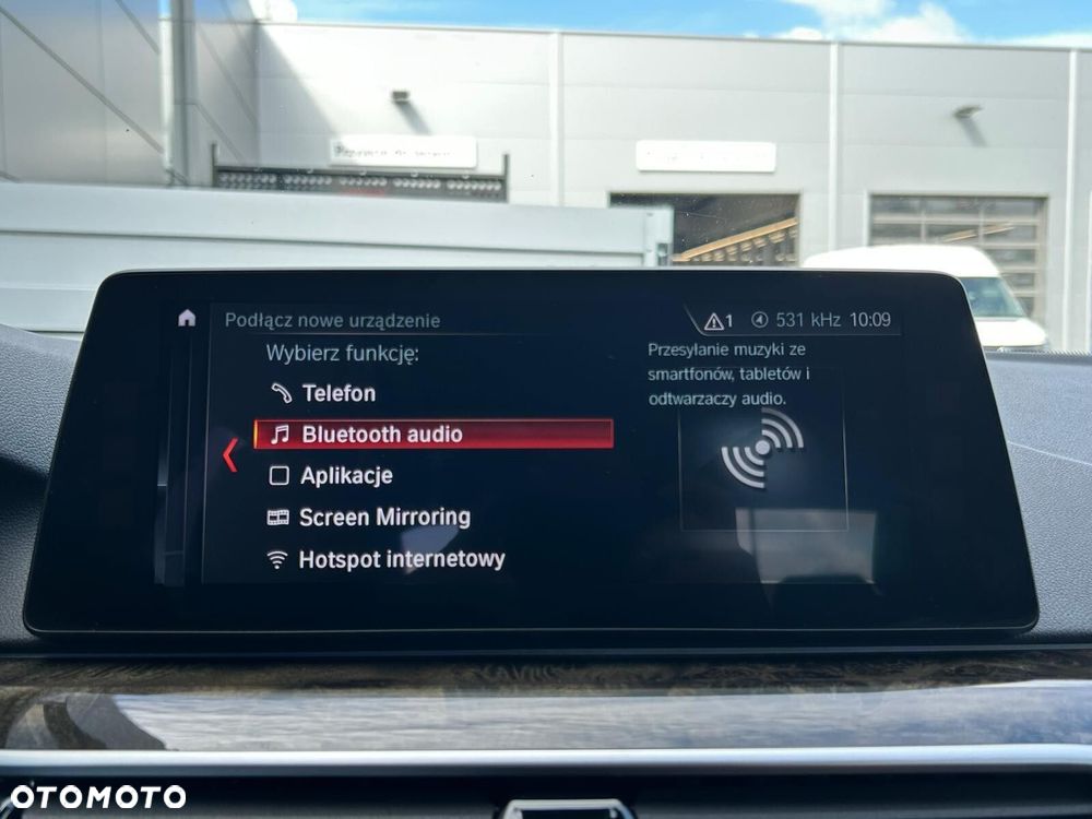 BMW Seria 5 530i GPF xDrive Sport Line sport - 31