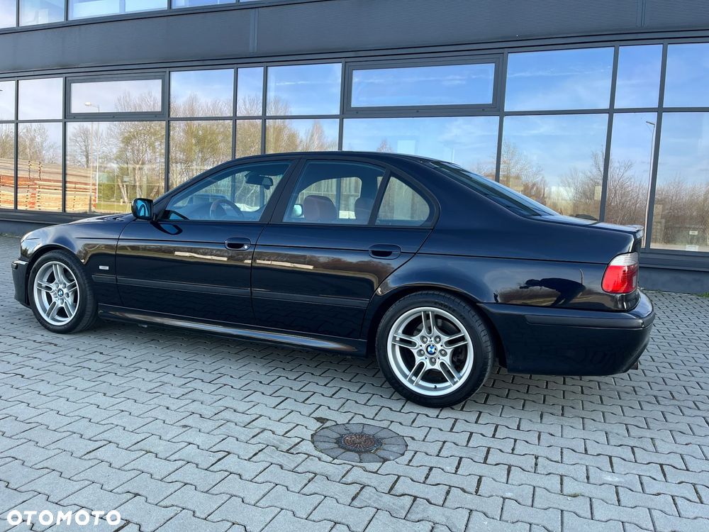 BMW Seria 5 - 8