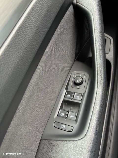 Volkswagen Passat 1.6 TDI Comfortline - 10