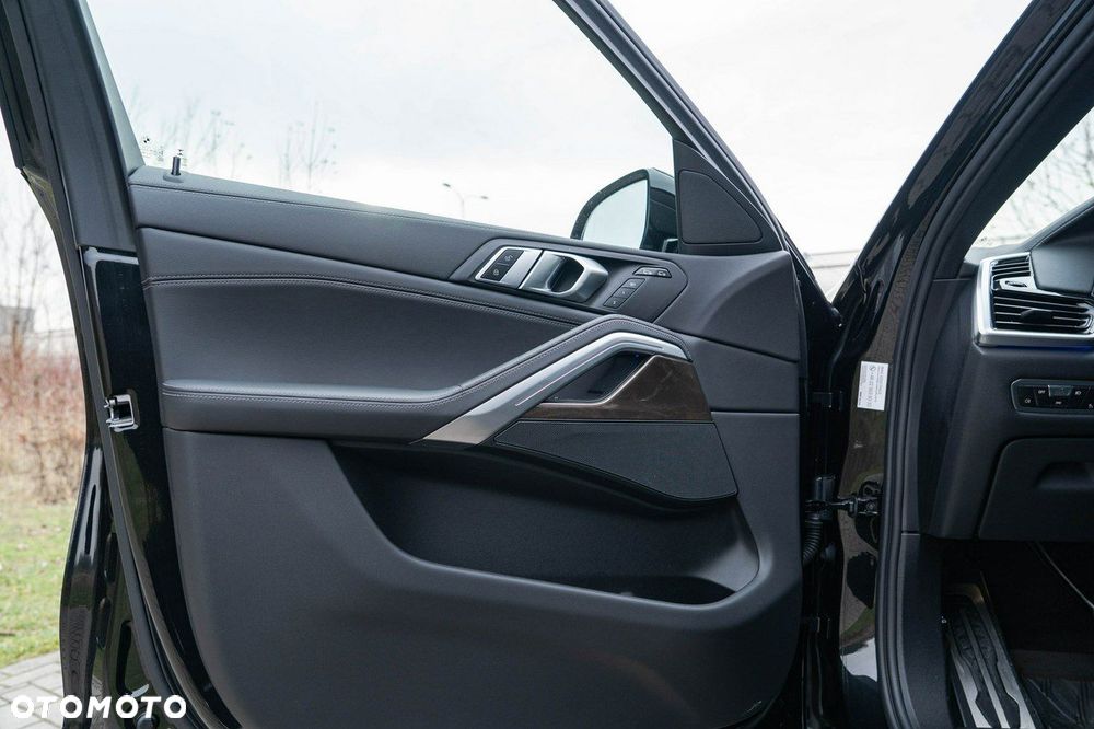 BMW X6 xDrive40i - 36